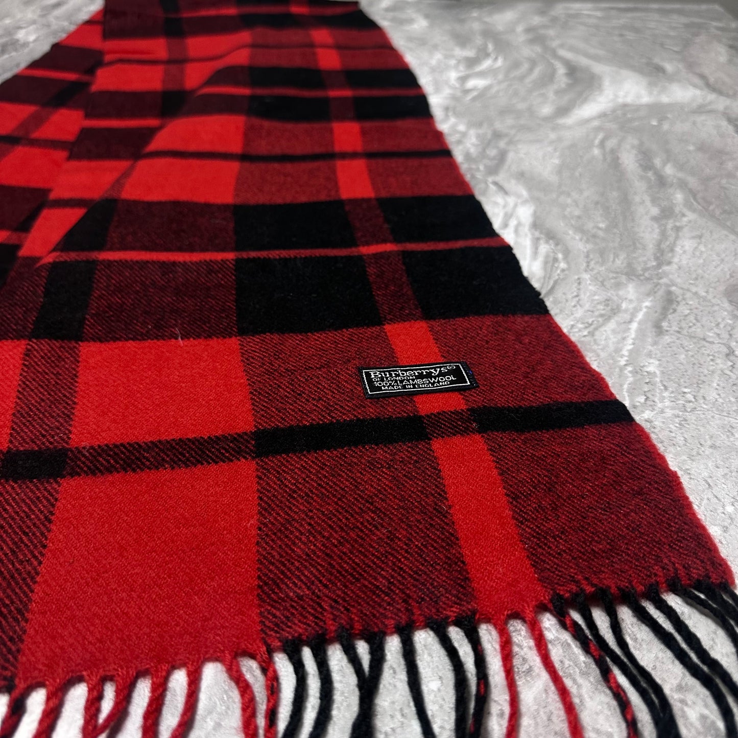 Écharpe Burberry Rouge Noir