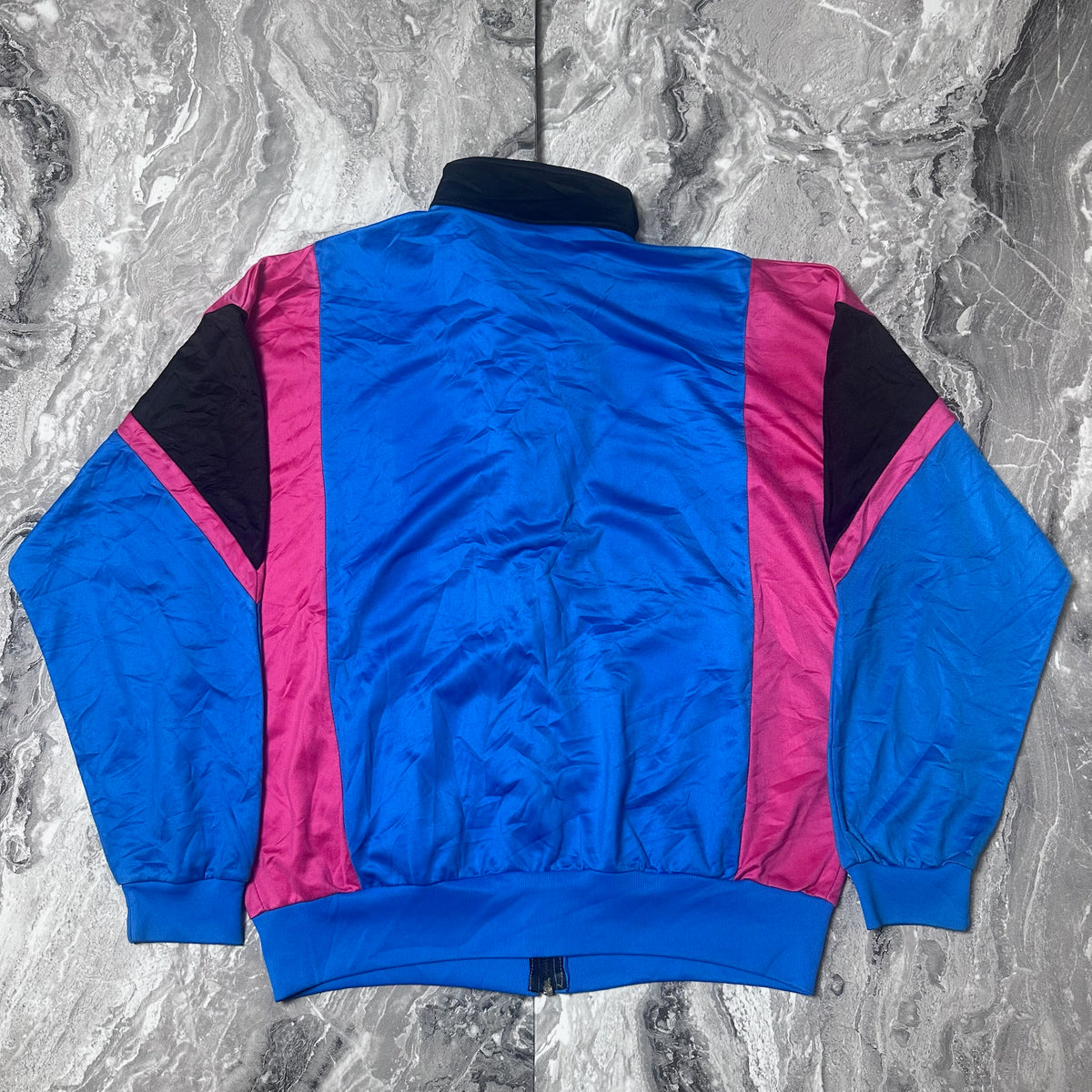 Dos de la veste Reebok multicolore style rétro