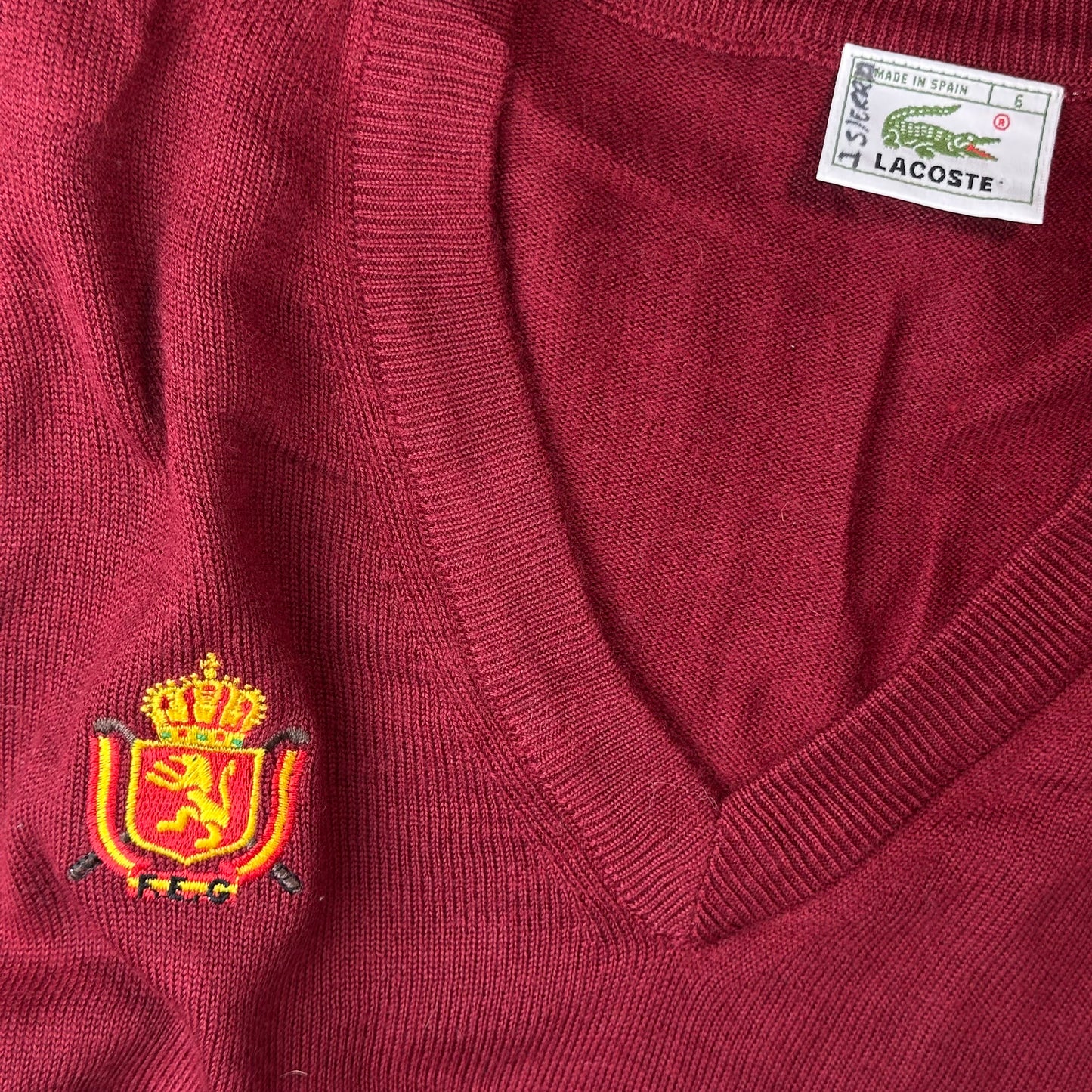 Pull sans manches Lacoste – Taille XL | La Freeperie