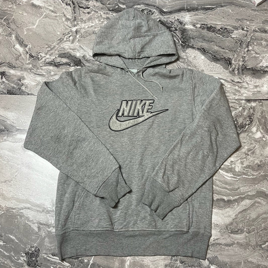 Sweat à capuche Nike gris chiné taille M vue de face