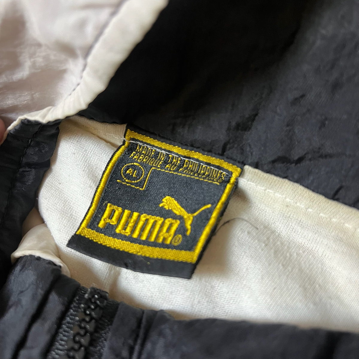 Étiquette Puma taille L