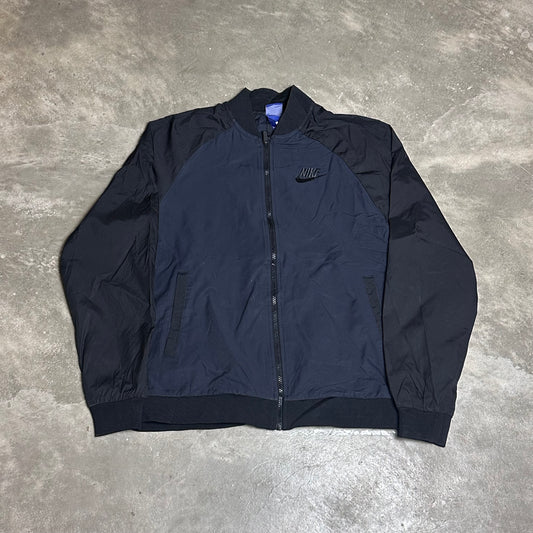 Nike Bomberjacke – Größe L