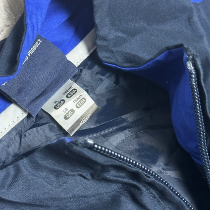 Umbro Chelsea FC Windbreaker-Jacke – Größe 152 cm (XS)