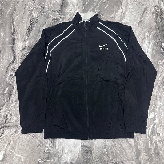 Nike Air Jacke – Größe XL (158–170 cm)