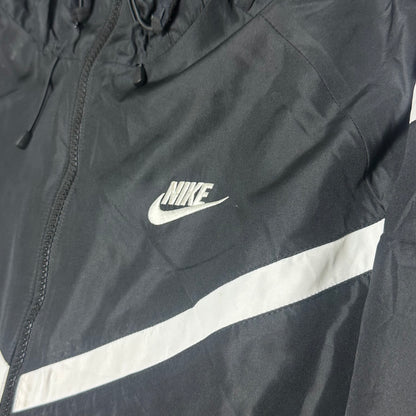 Nike Windbreaker-Jacke – Größe L