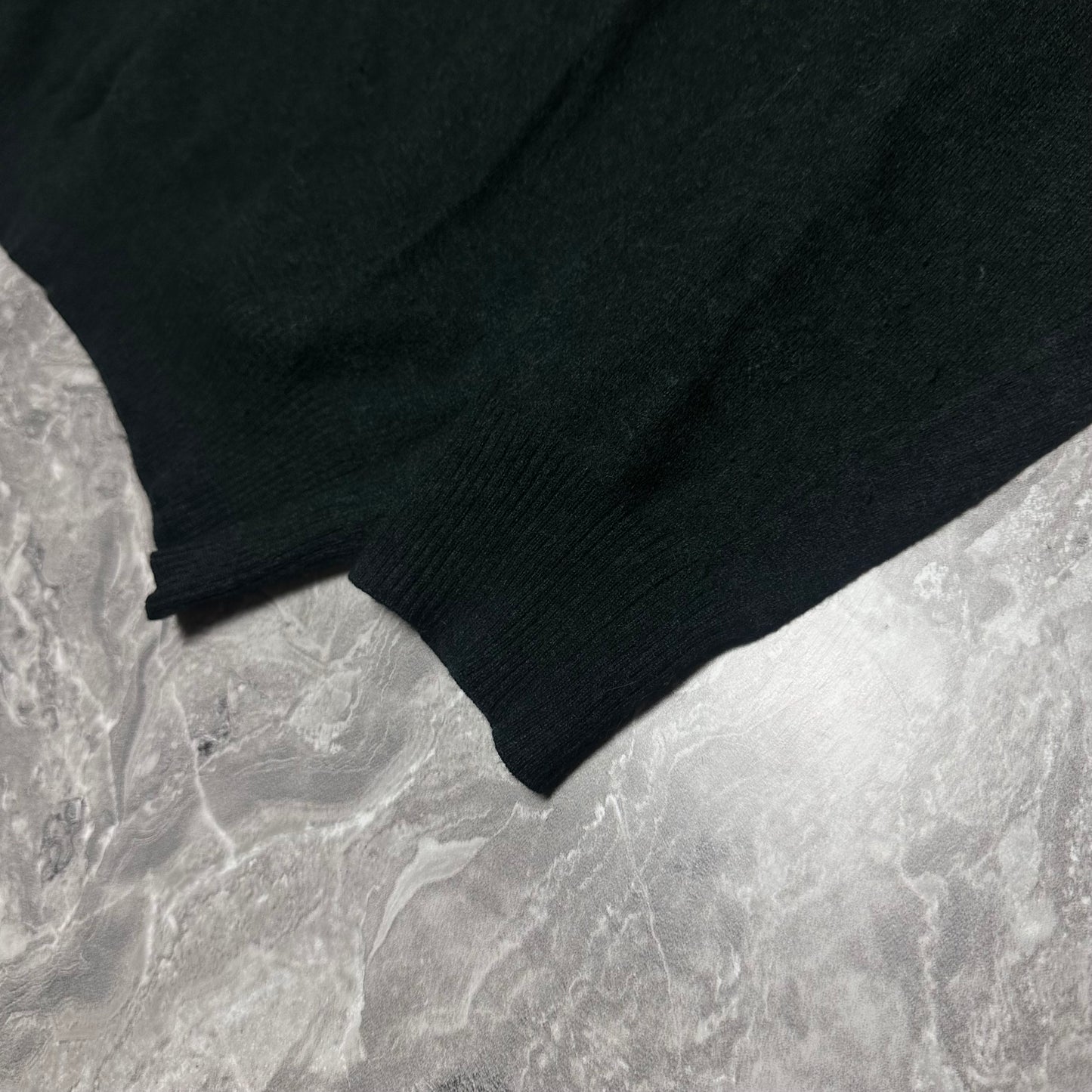 Pull col V Burberry Vert – Taille M