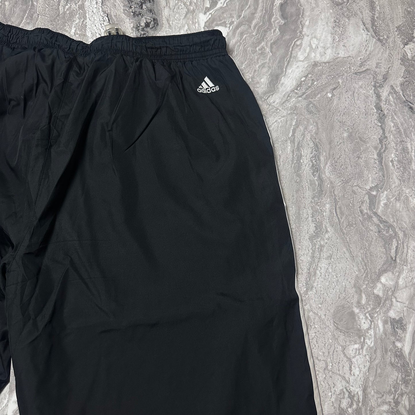 Track Pant Adidas Noir – Taille L