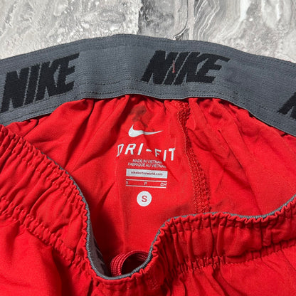 Track Pant Nike Rouge – Taille S