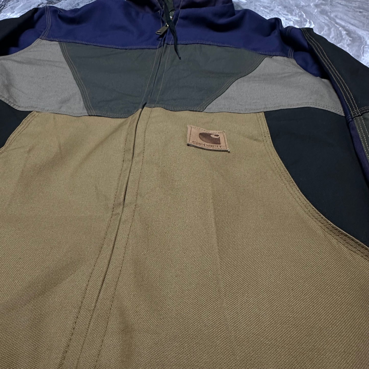 Veste Carhartt patché rework – Taille L