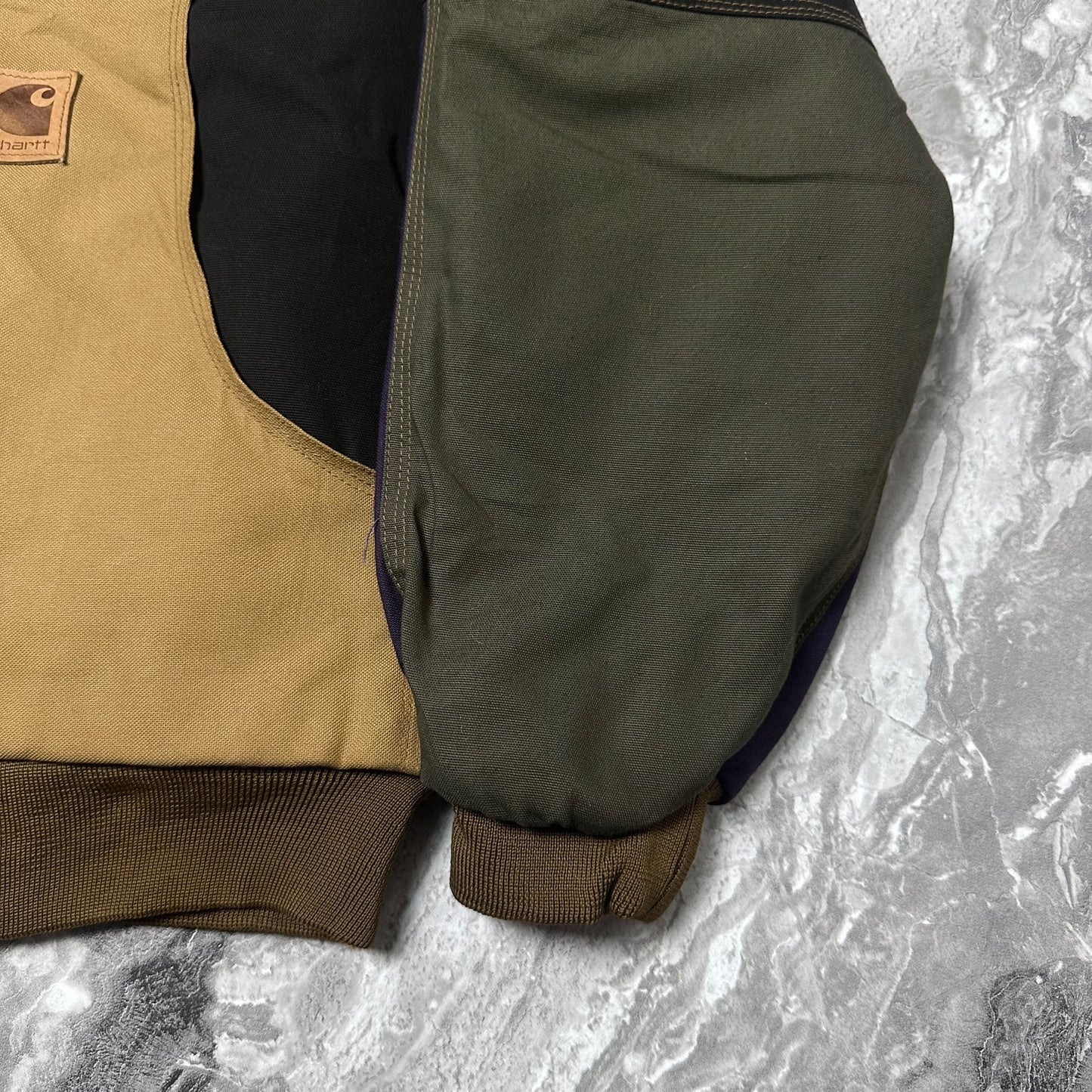 Veste Carhartt patché rework – Taille L