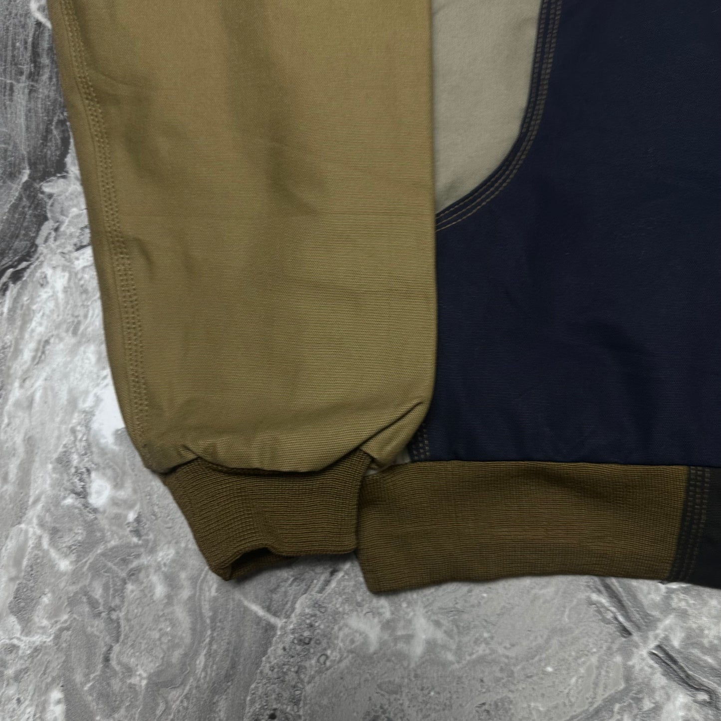 Veste Carhartt patché rework – Taille L