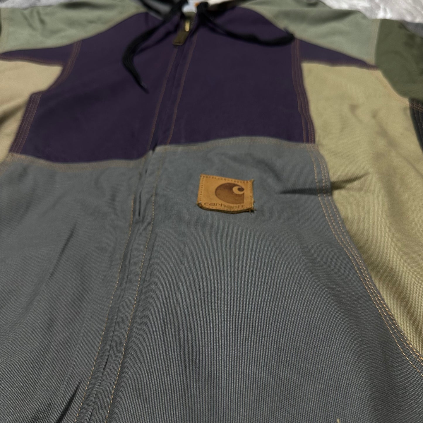 Veste Carhartt patché rework – Taille L