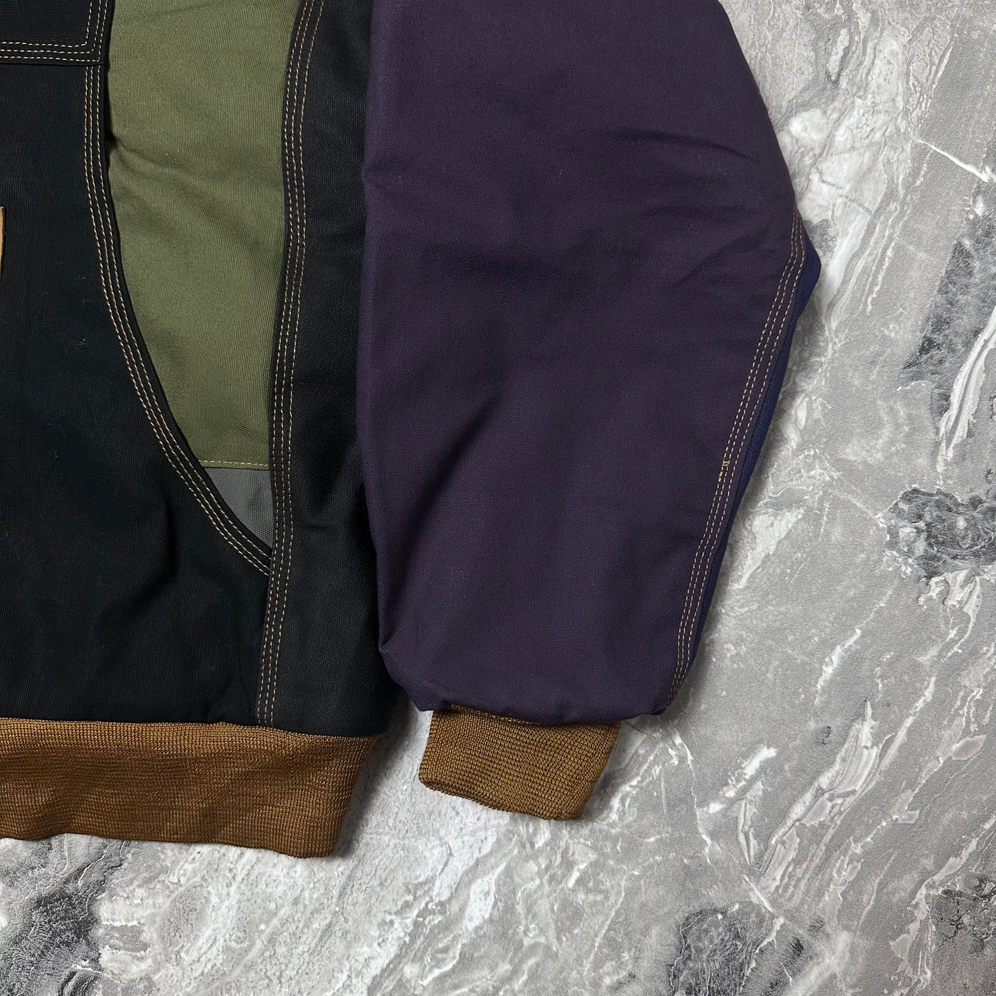 Carhartt Patchwork-Jacke – Größe L