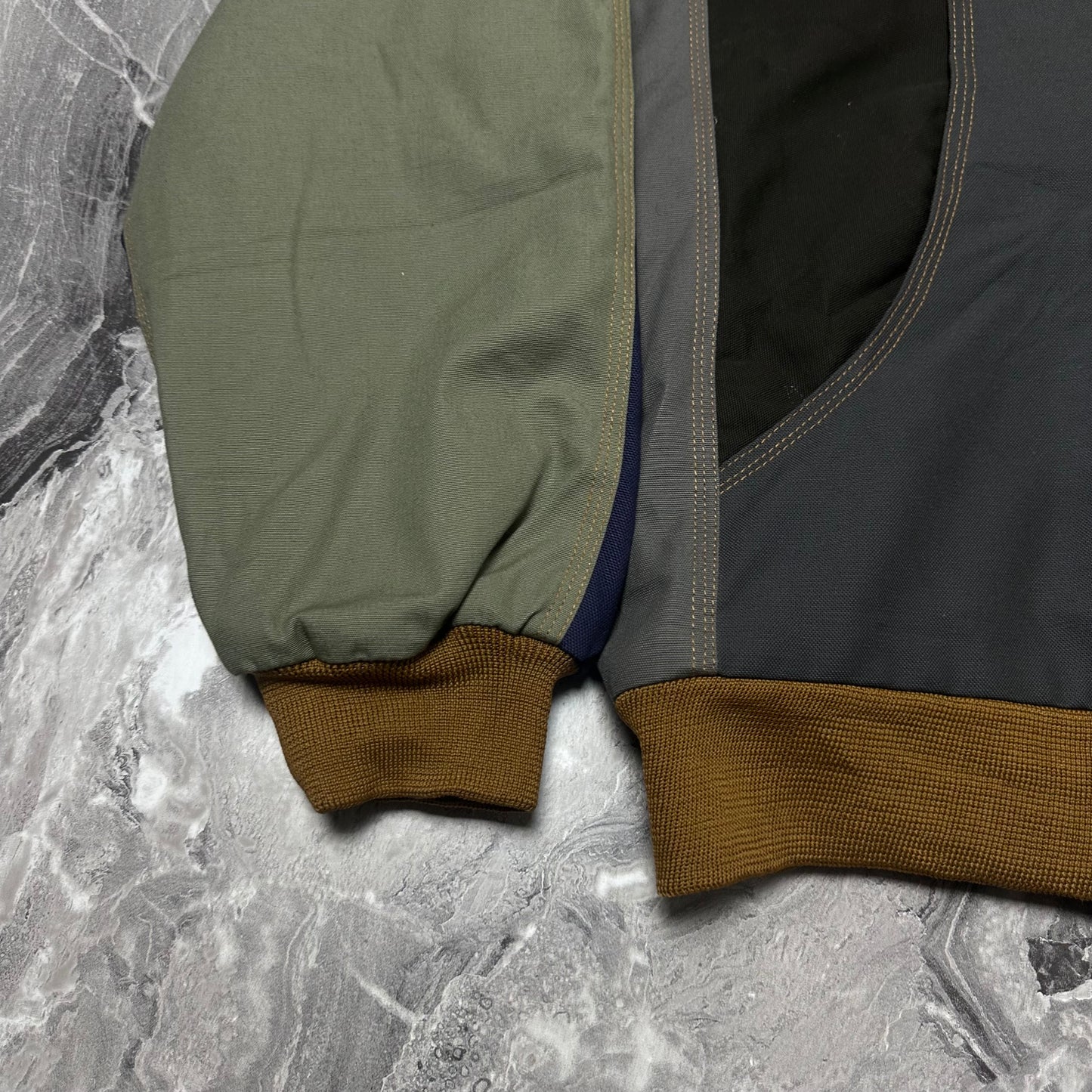 Carhartt Patchwork-Jacke – Größe L