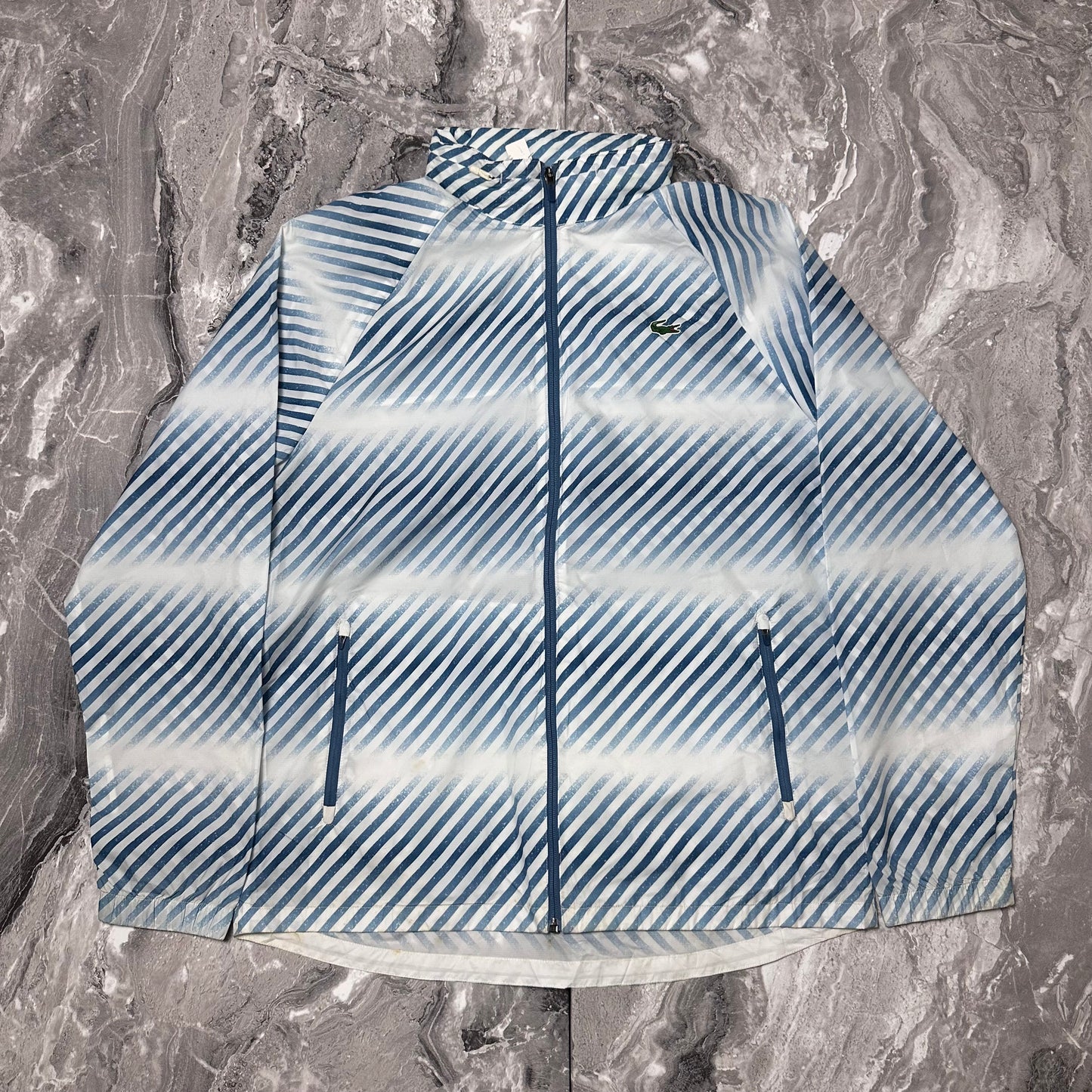Veste Lacoste Sport Coupe-Vent Rayée Bleu & Blanc – Taille XL
