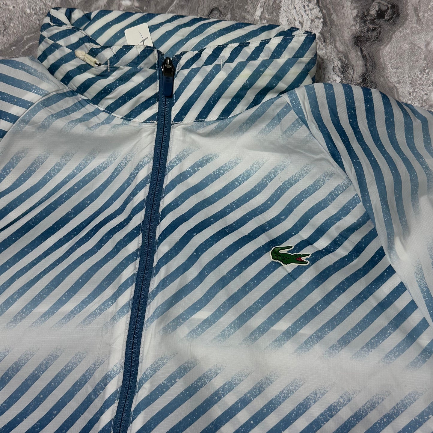 Veste Lacoste Sport Coupe-Vent Rayée Bleu & Blanc – Taille XL