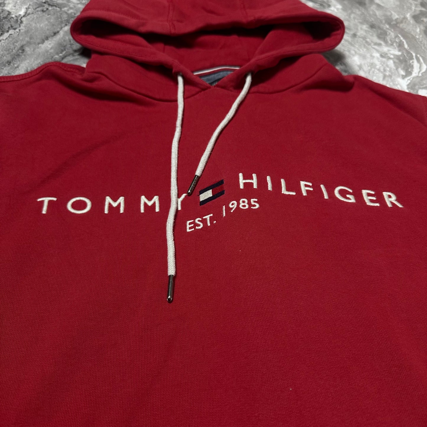 Sweat à capuche Tommy Hilfiger – Taille XL