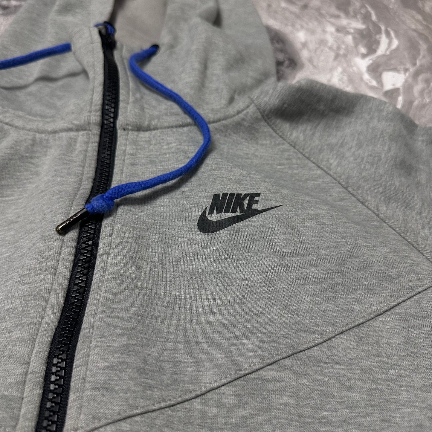 Nike Tech Gris – Taille S