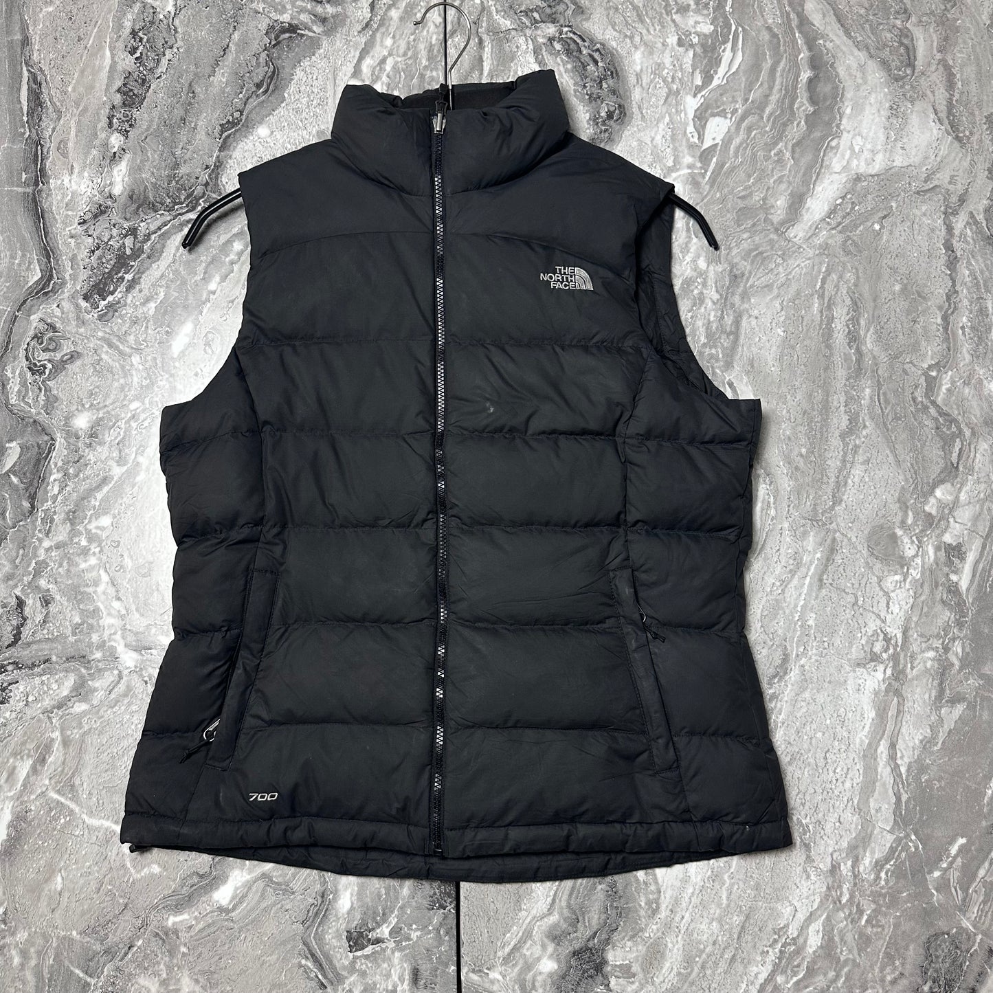 The North Face 700 ärmellose Steppjacke, Schwarz – Größe L (Damen)