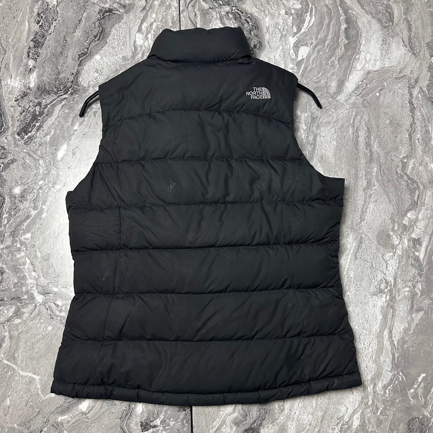The North Face 700 ärmellose Steppjacke, Schwarz – Größe L (Damen)