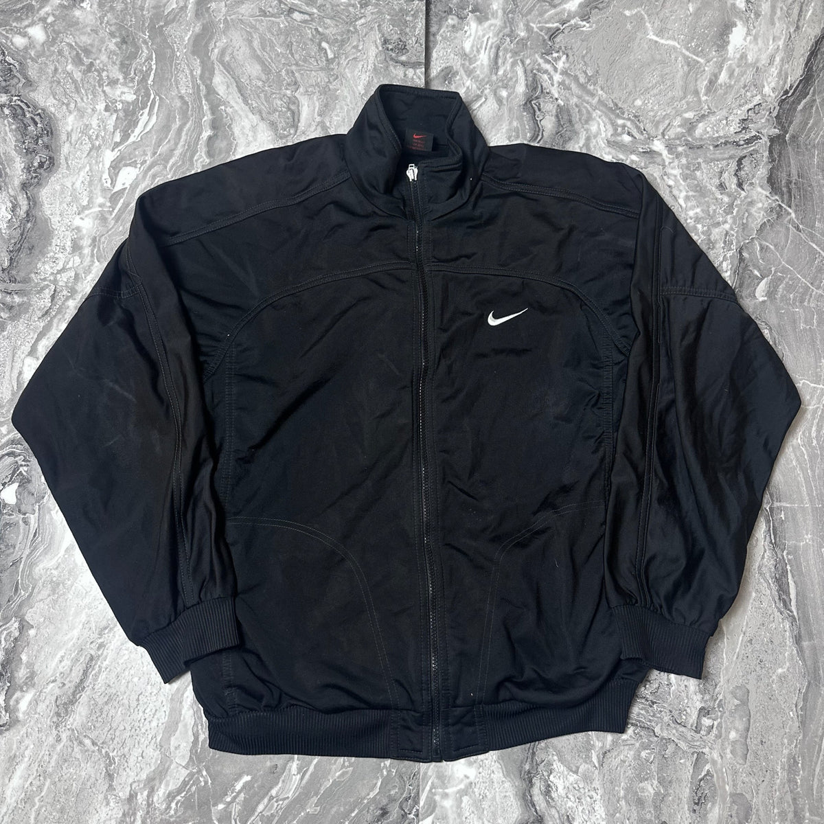 Veste Nike noire sportswear vue de face