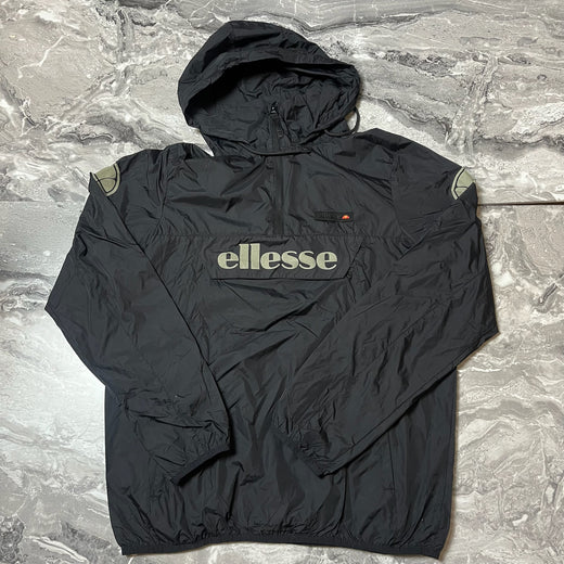 Coupe-vent Ellesse noir avec logo vue de face